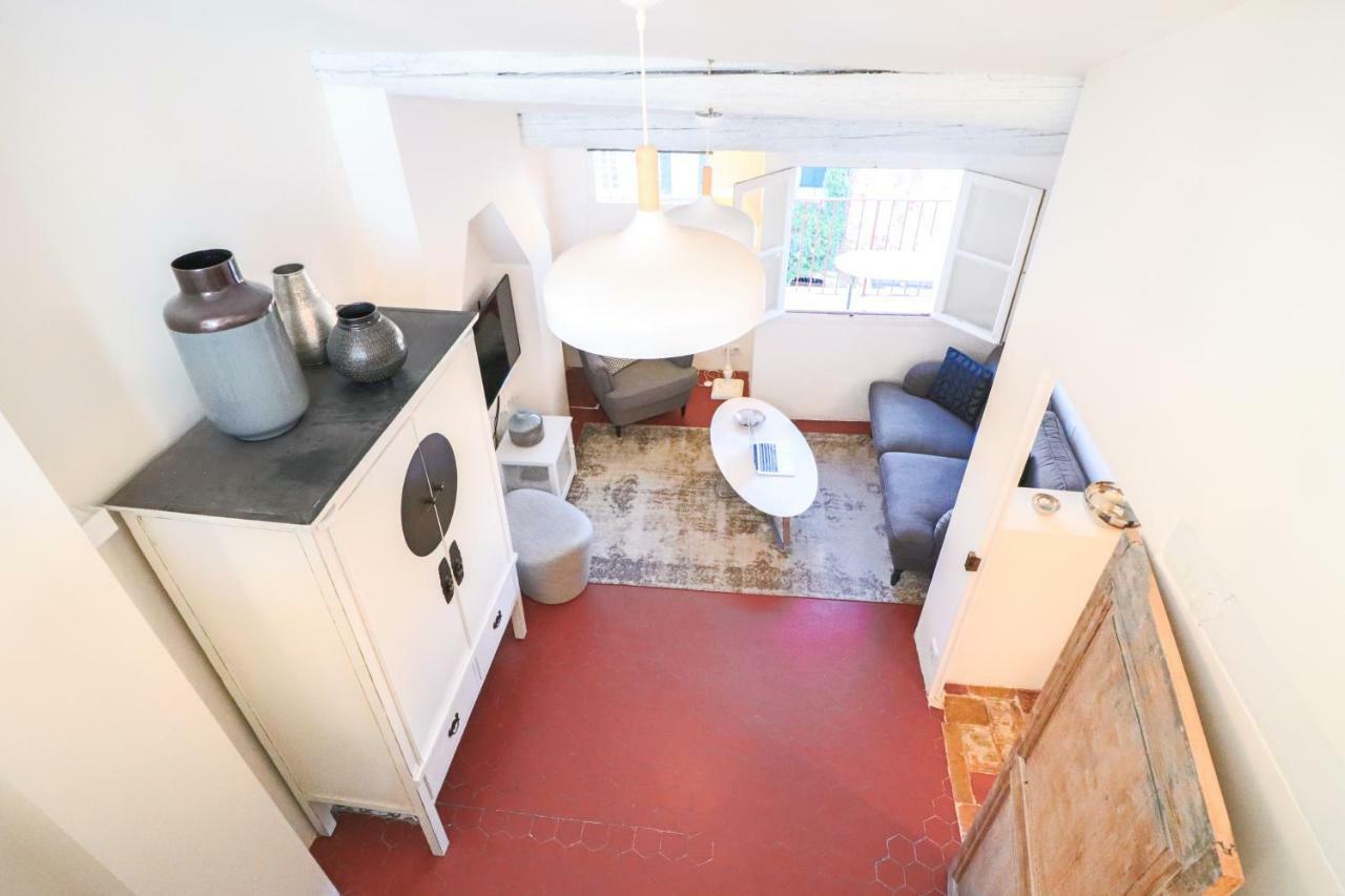 Clt - Unique Duplex & Terrace On The Provencal Market 昂蒂布 外观 照片