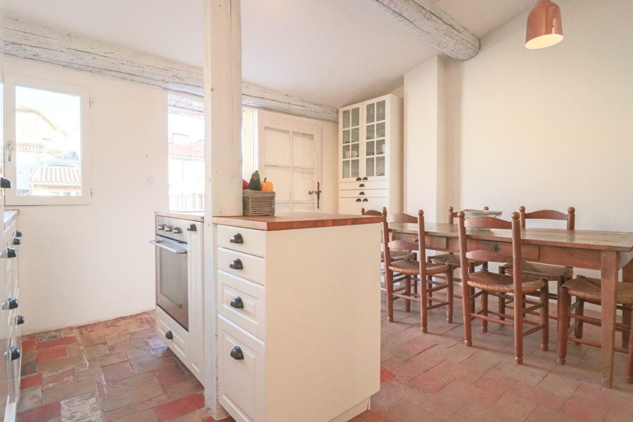 Clt - Unique Duplex & Terrace On The Provencal Market 昂蒂布 外观 照片