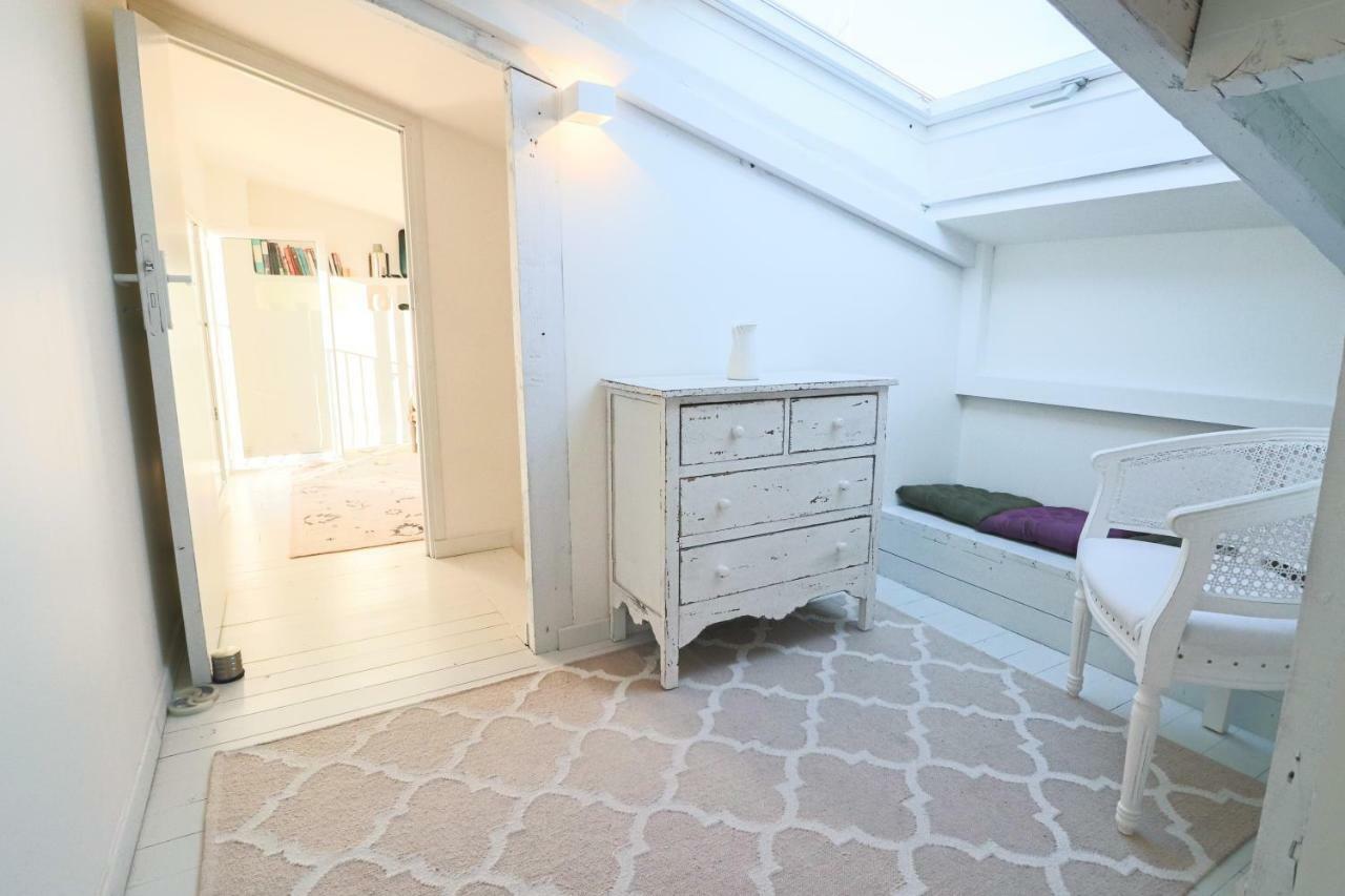 Clt - Unique Duplex & Terrace On The Provencal Market 昂蒂布 外观 照片
