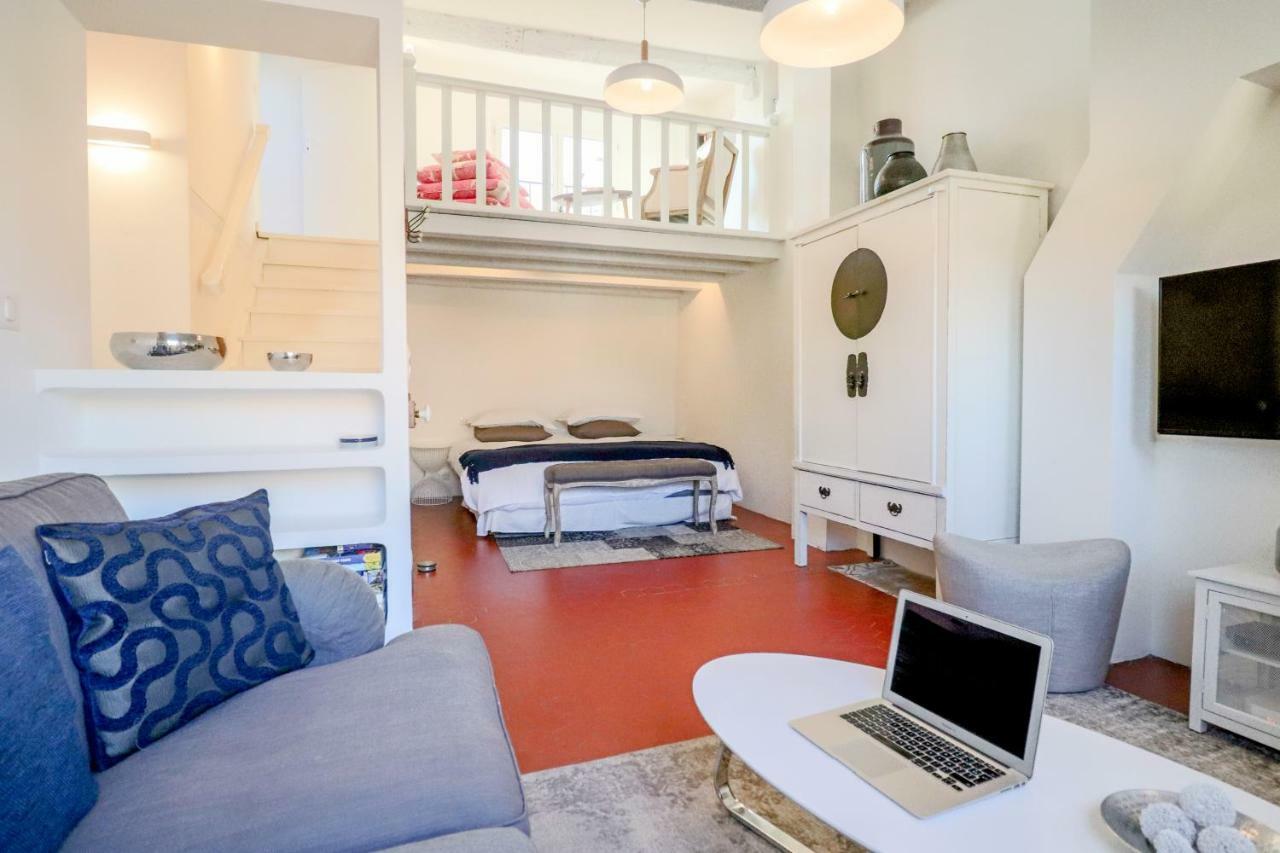 Clt - Unique Duplex & Terrace On The Provencal Market 昂蒂布 外观 照片