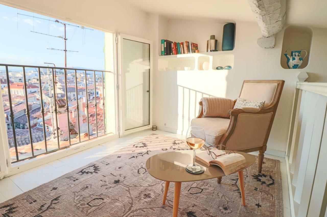 Clt - Unique Duplex & Terrace On The Provencal Market 昂蒂布 外观 照片